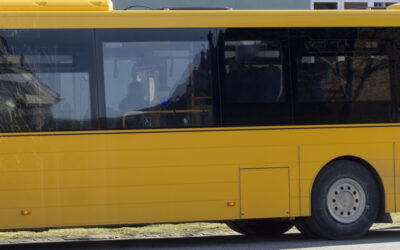 Kør gratis med skolebusserne når der er ledig plads