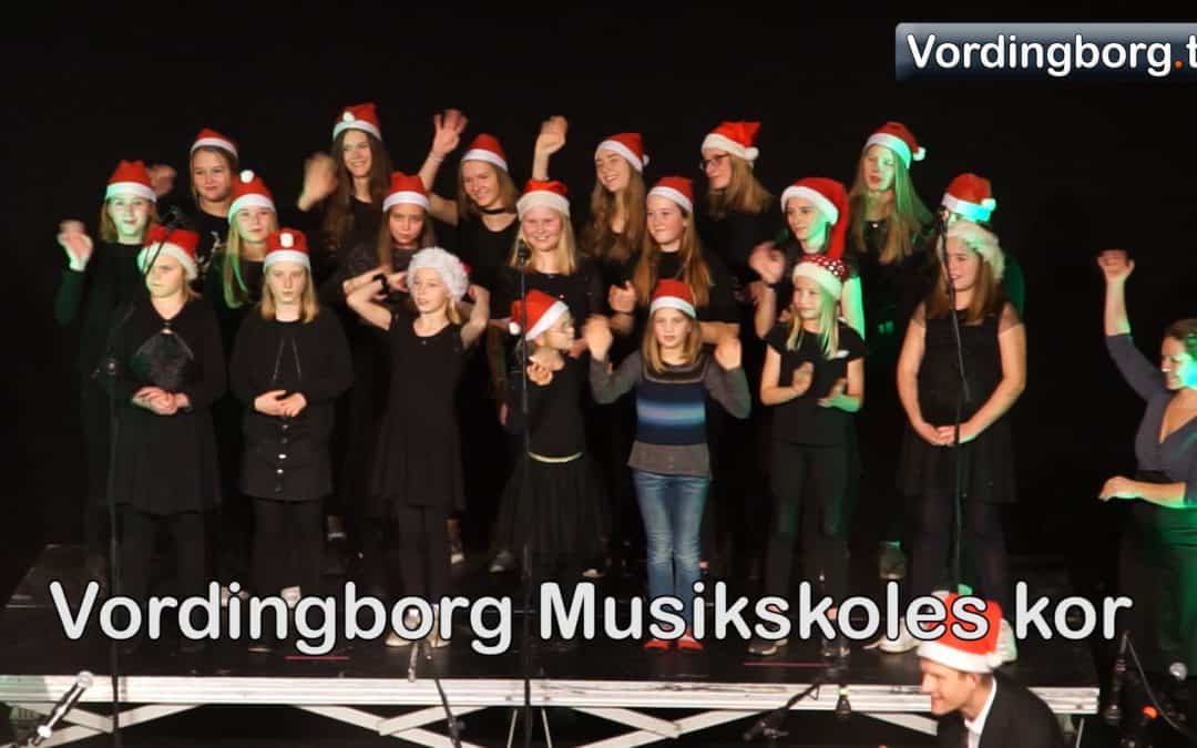 Sigurd Barrett og Vordingborg Musikskoles kor + Lucia-optog