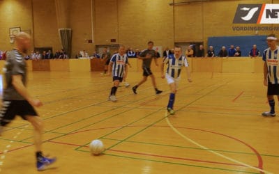 For andet år i træk blev der afholdt indendørs fodboldstævne for spillere med kronisk sygdom [video]