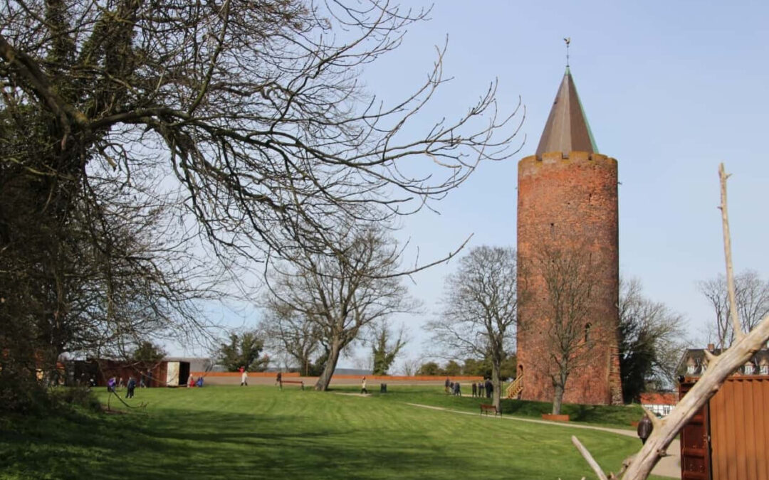 Grundlovsvandring på Borgen