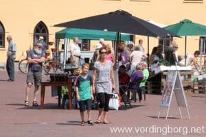 Lørdagsmarked på Slotstorvet Vordingborg