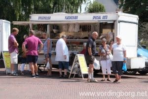 Lørdagsmarked på Slotstorvet Vordingborg