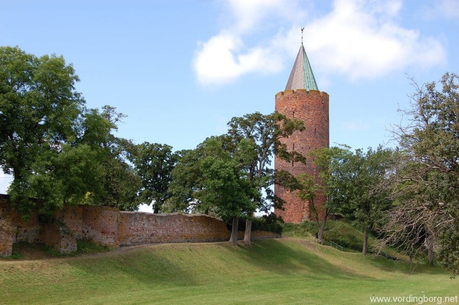 Borgcenter og Gåsetårn / Danish Castle Center