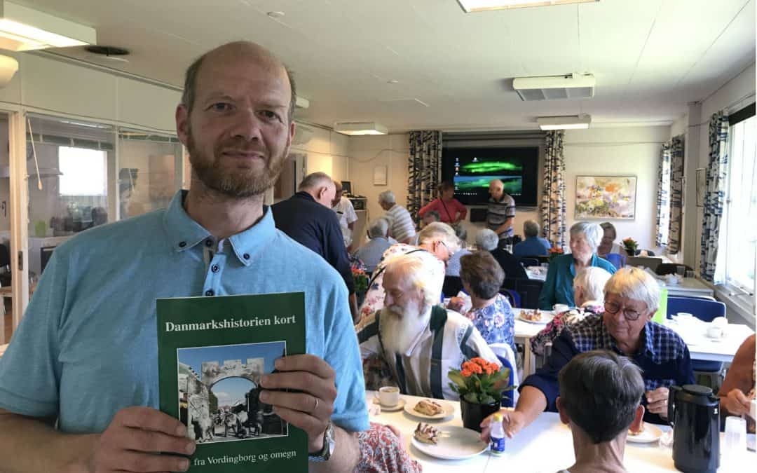 Ny bog skal gøre den lokale historie letlæselig