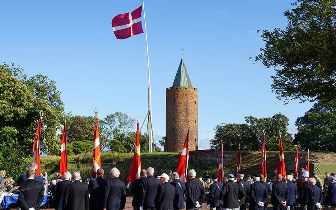 Den nationale flagdag blev markeret på Slotstorvet i Vordingborg – “I gør en forskel”