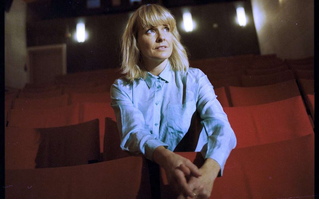 STARS præsenterer SIGNE SVENDSEN