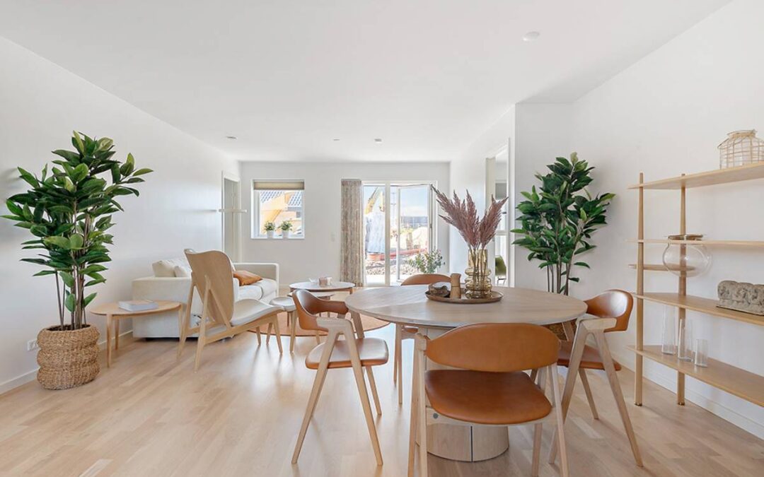 Rejsegilde for nyt boligområde i Rønnede med 32 arkitekttegnede rækkehuse i miljøvenlige materialer