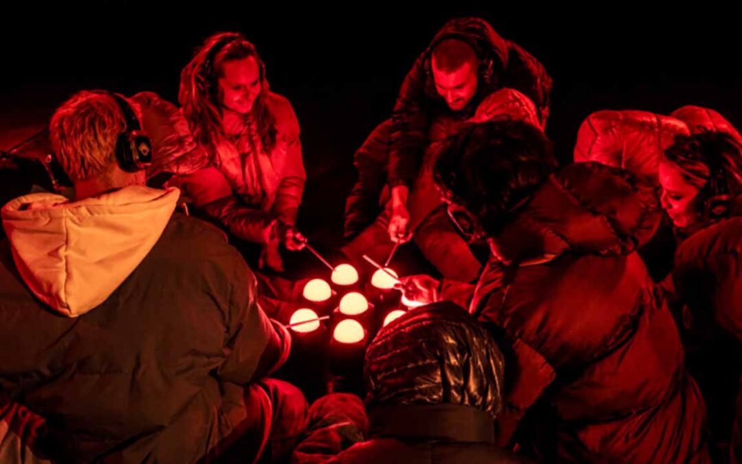 Kom til ungdomsforestillingen ER VI OS