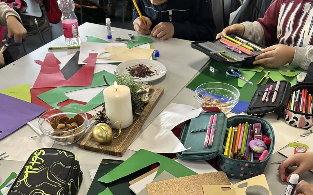 Skolebørn satte julen i gang i DGI Huset