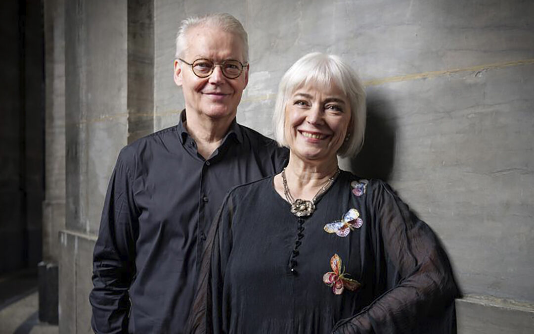 Michala Petri og Lars Hannibal i intimkoncert på Holmegaard Værk