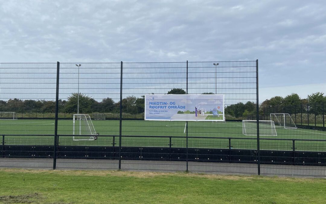 Ny kampagne på idrætsarealer i Vordingborg Kommune skal få flere unge til at droppe nikotinprodukter
