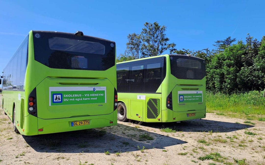 Kampagne for at køre gratis med skolebusserne fortsætter