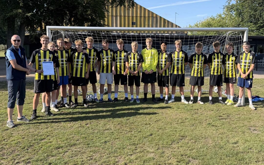Lions Vordingborg donerer til fodbold-cup